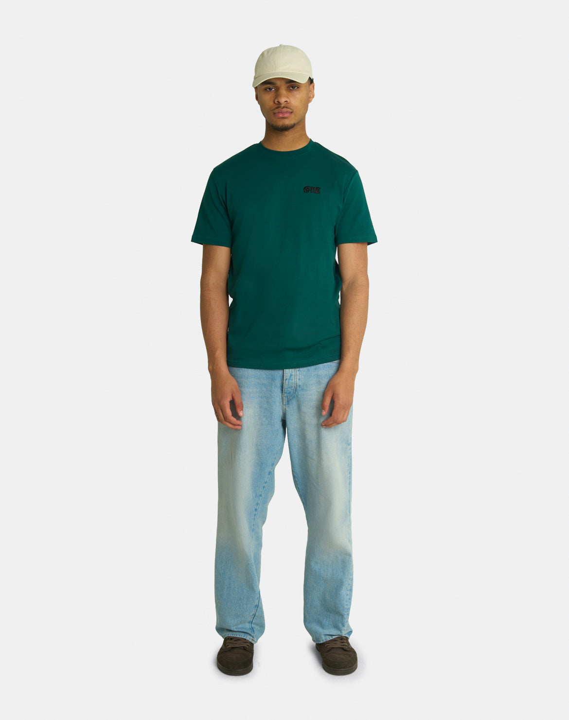 BASIC REGULAR TEE