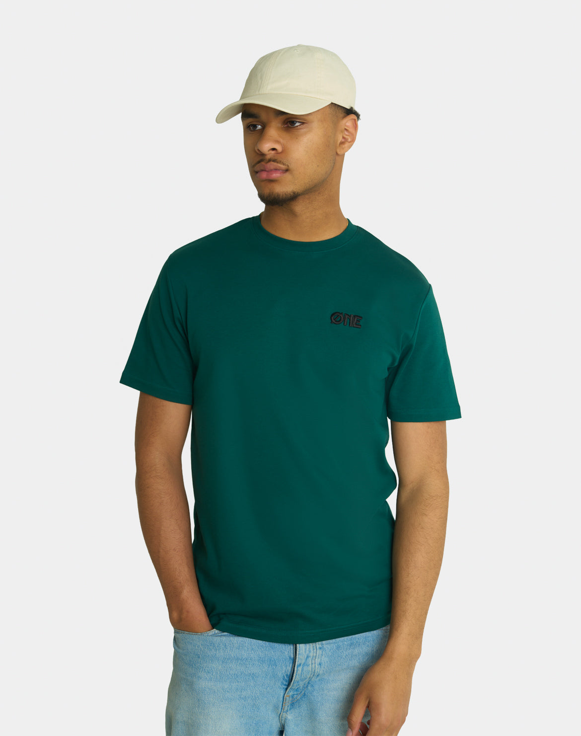 BASIC REGULAR TEE
