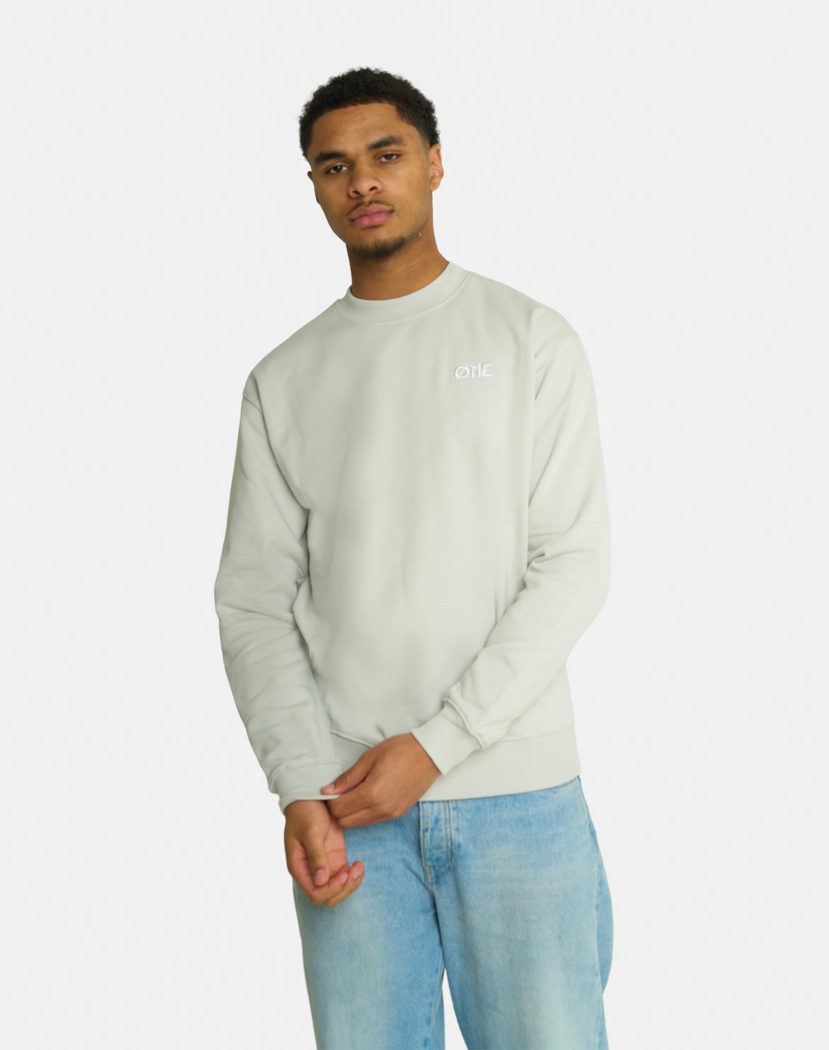 ØNE BASIC CREWNECK