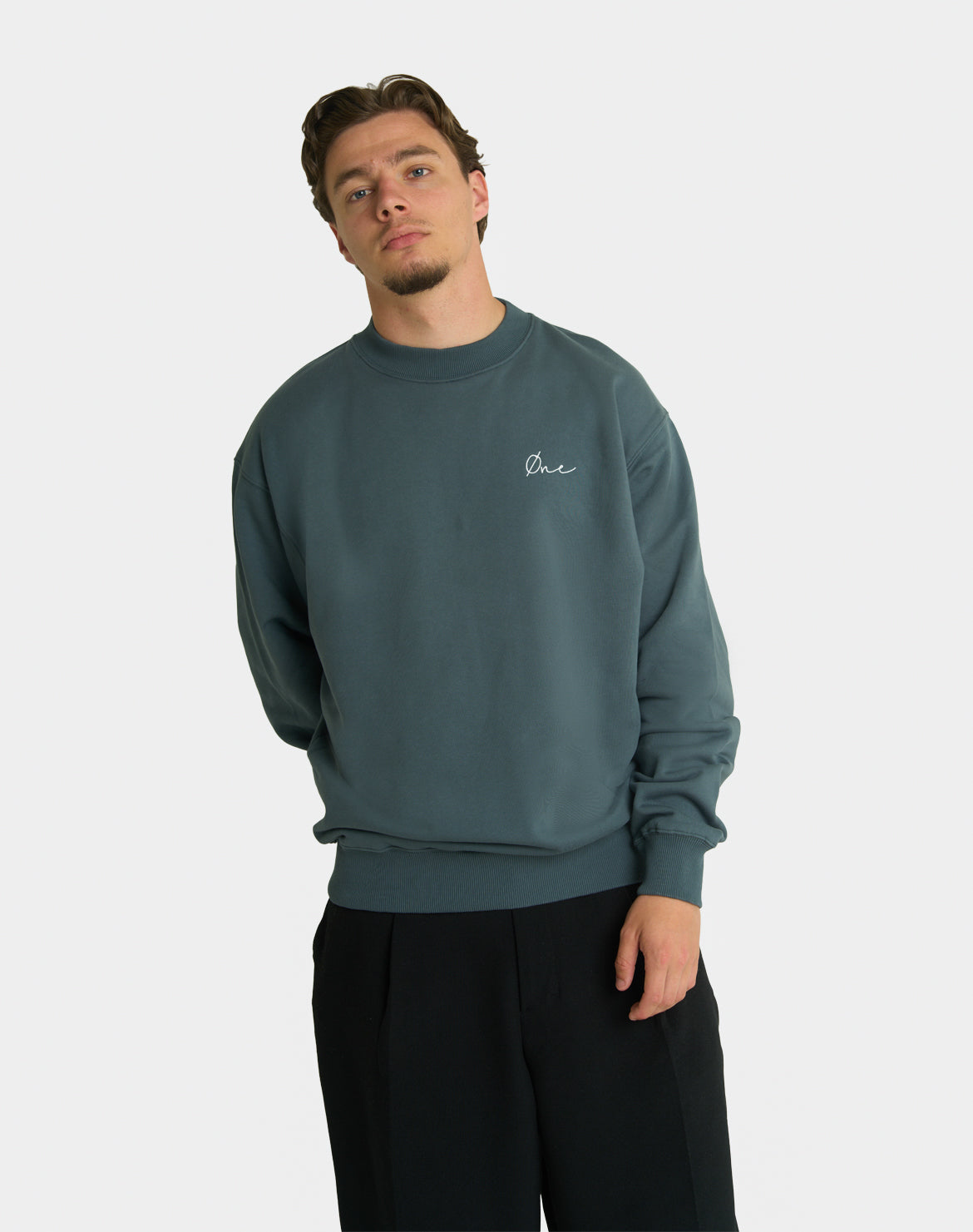 FLOWER PAINT SWEATER - DONKER GROEN
