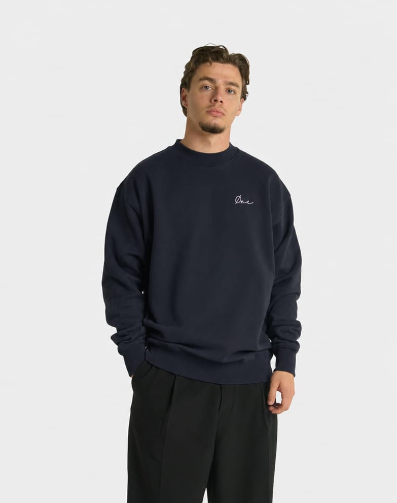 FLOWER PAINT SWEATER - BLACK