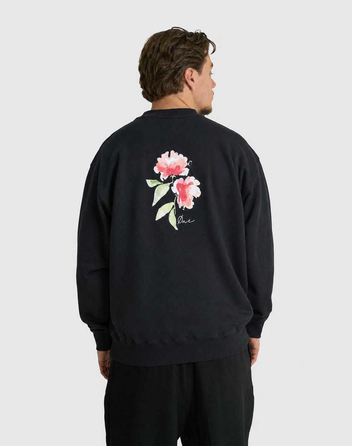 FLOWER PAINT SWEATER - BLACK