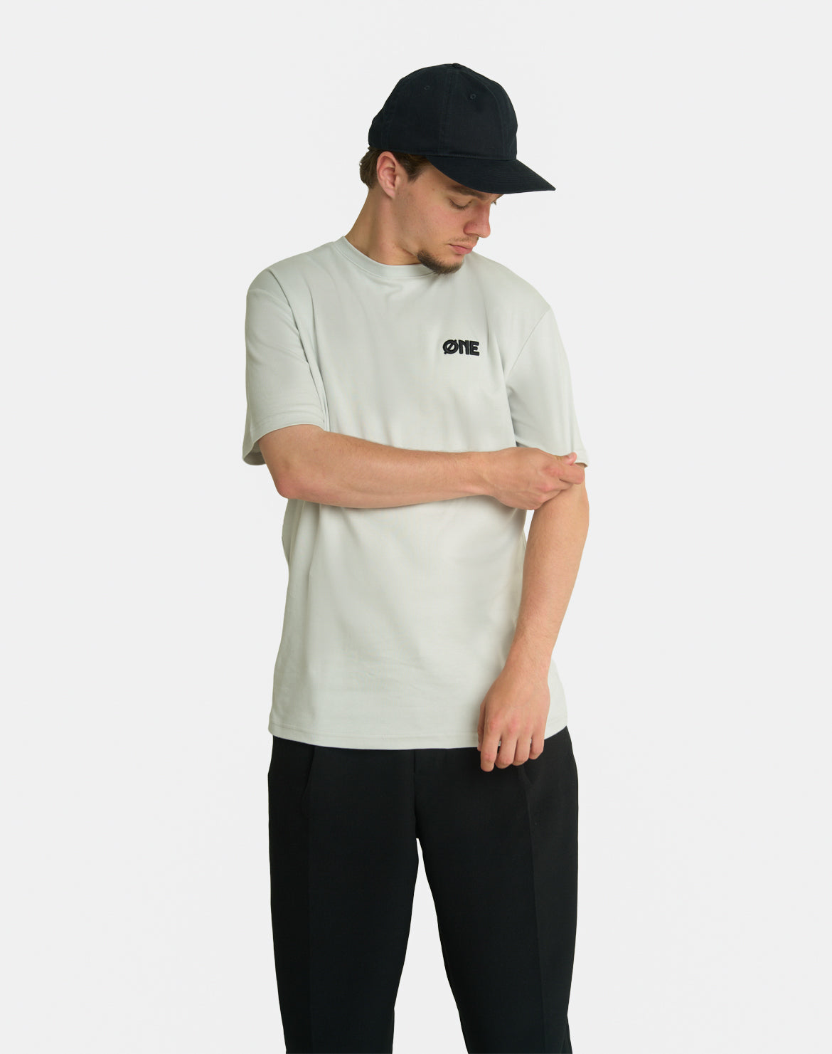 BASIC REGULAR TEE