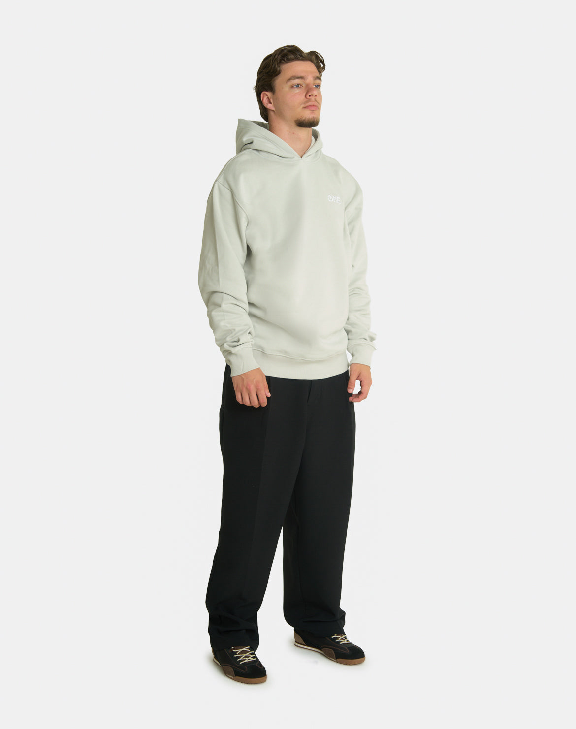 ONE BASIC HOODIE