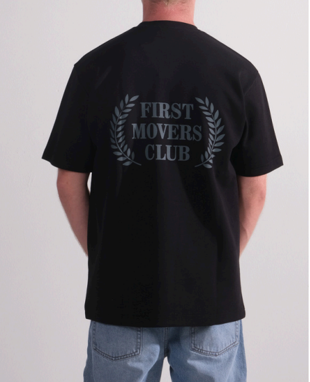 First movers club tee - Zwart