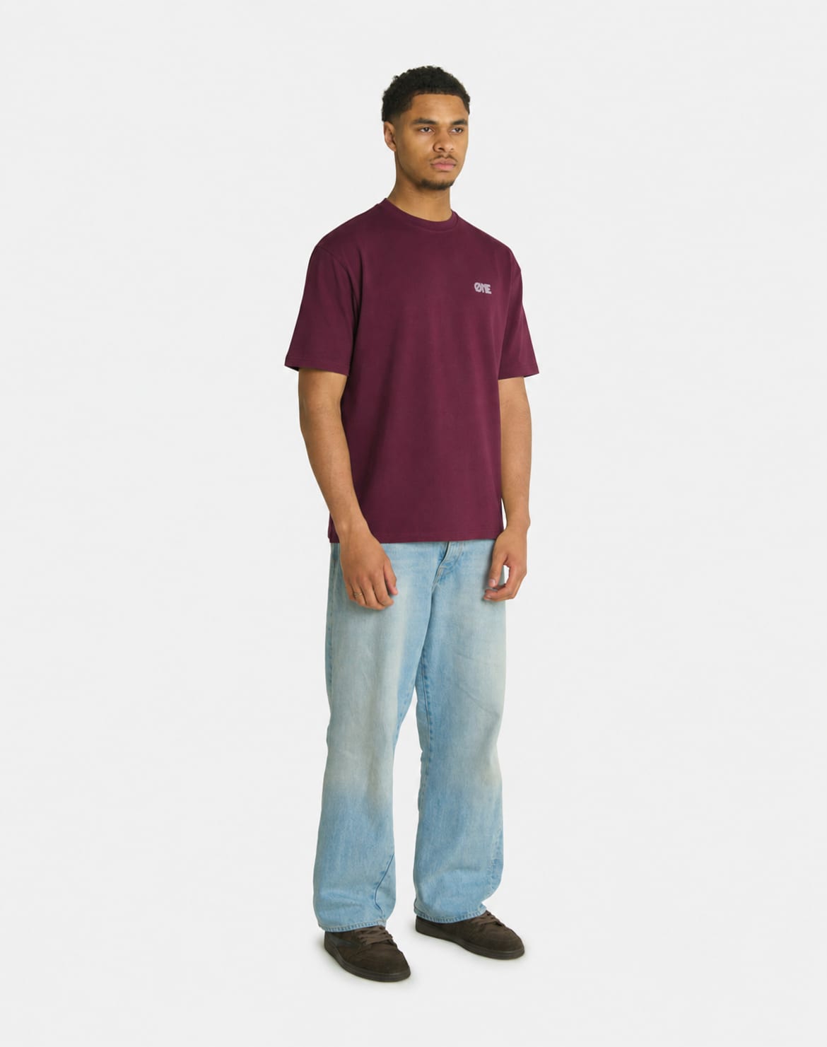 FIRST MOVERS CLUB TEE - BORDEAUX