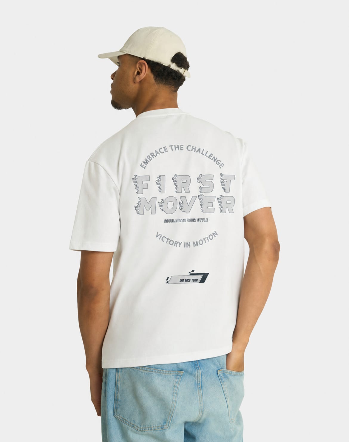 OVERSIZED OVAL TEE